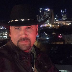 Meet your Posher, Chad